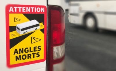 autocollant signalétique autocars attention angles morts pour les cyclistes et les piétons